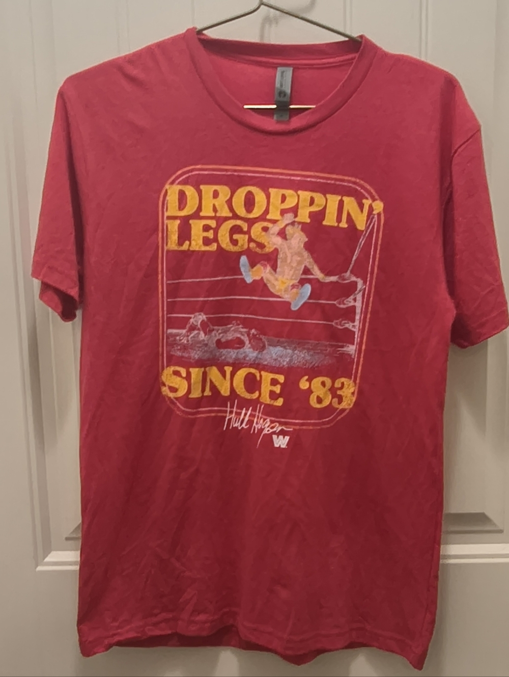 Hulk Hogan Droppin Legs Since 83 WWE Destressed Retro Tee Red Medium